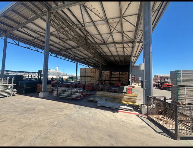 1,500M² WAREHOUSE TO LET IN BLACKHEATH INDUSTRIAL